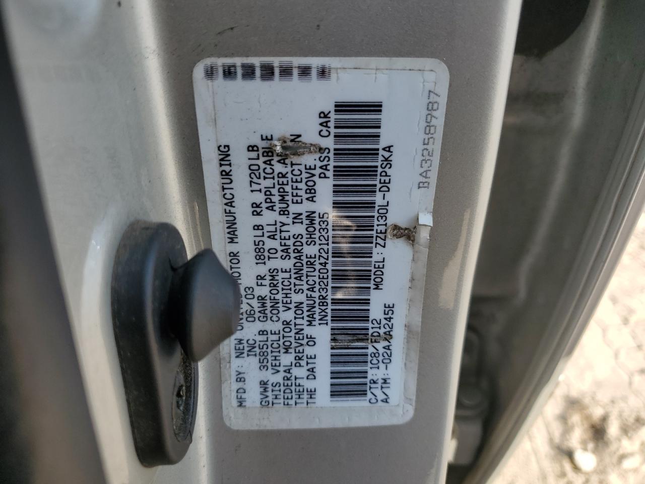 2004 TOYOTA COROLLA