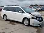 2012 TOYOTA SIENNA