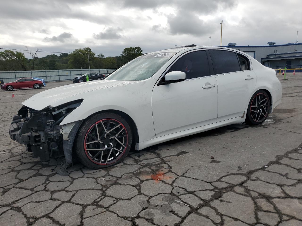2011 INFINITI G37