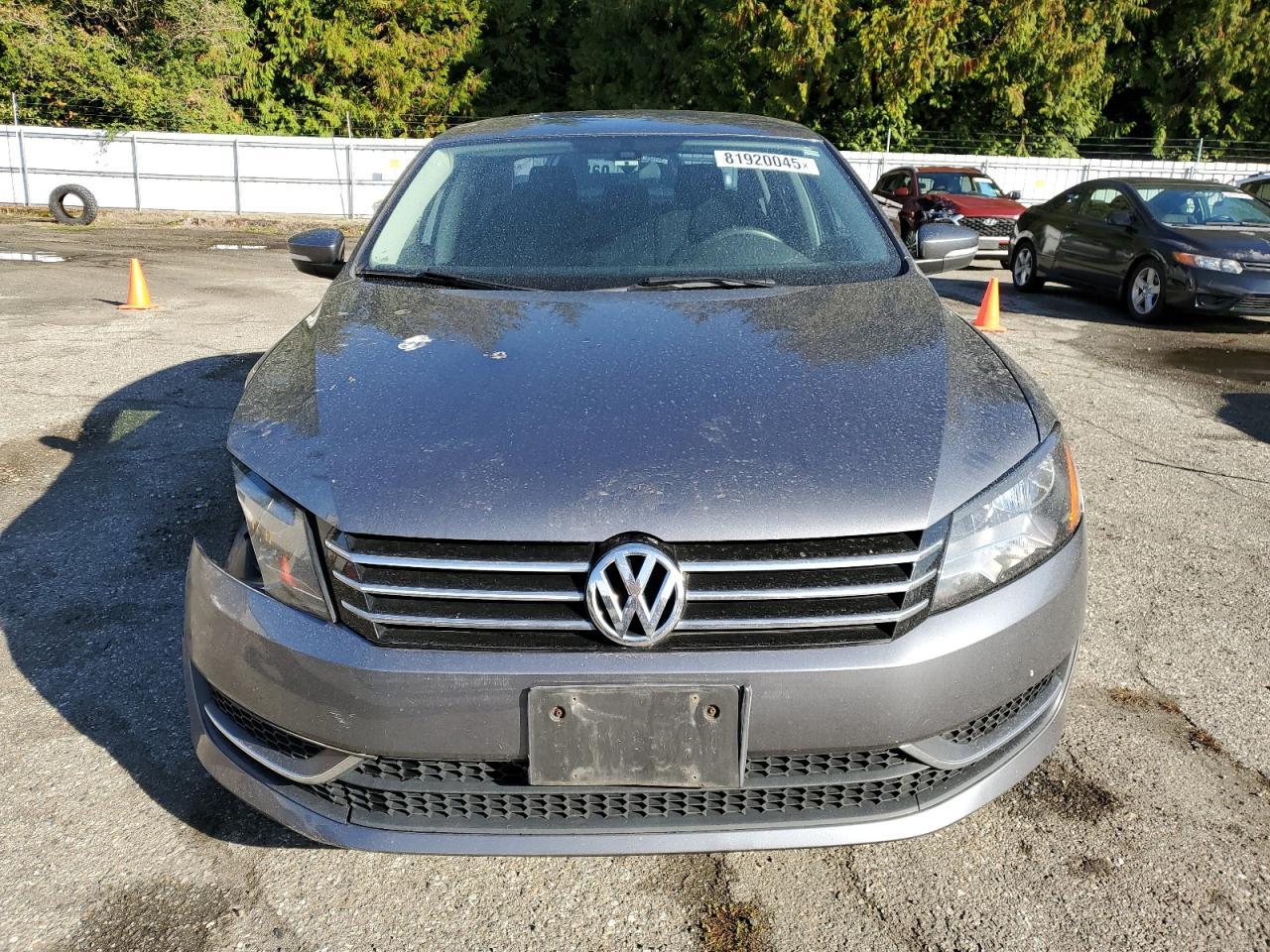 2015 VOLKSWAGEN Passat