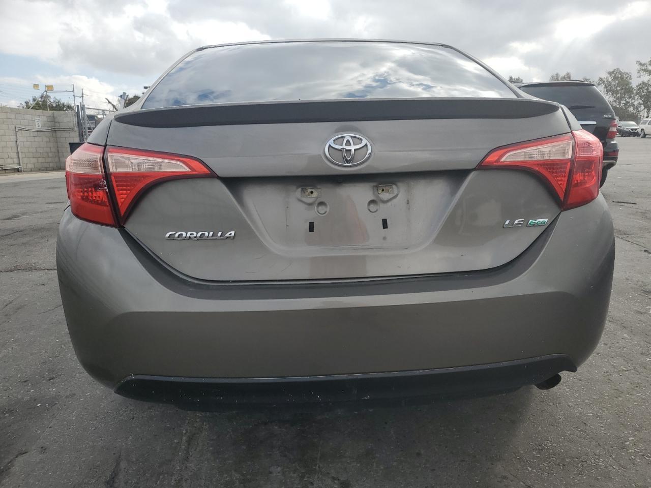 2017 TOYOTA COROLLA