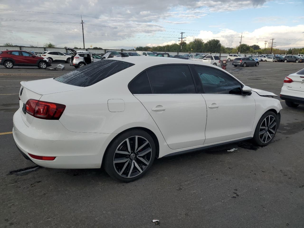 2014 VOLKSWAGEN JETTA