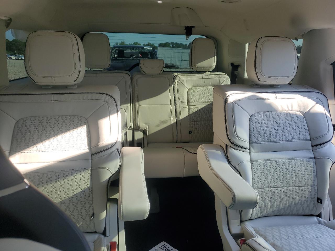 2024 LINCOLN Navigator