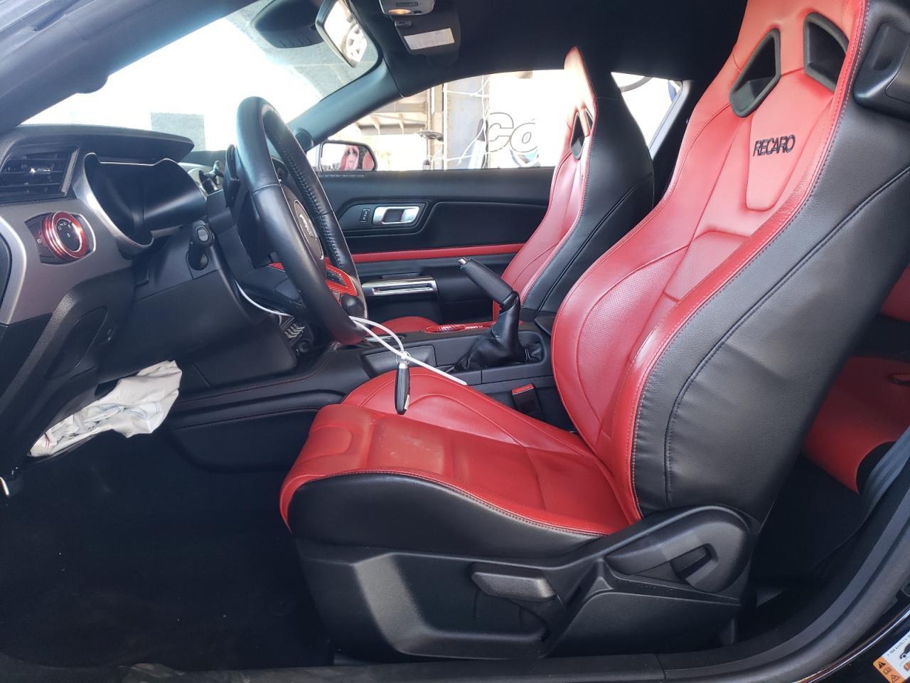 2022 FORD MUSTANG