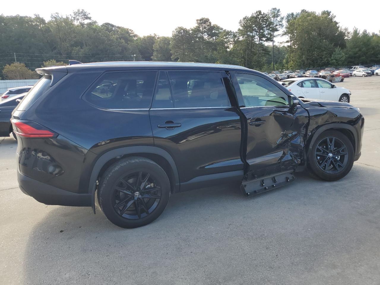 2024 TOYOTA HIGHLANDER