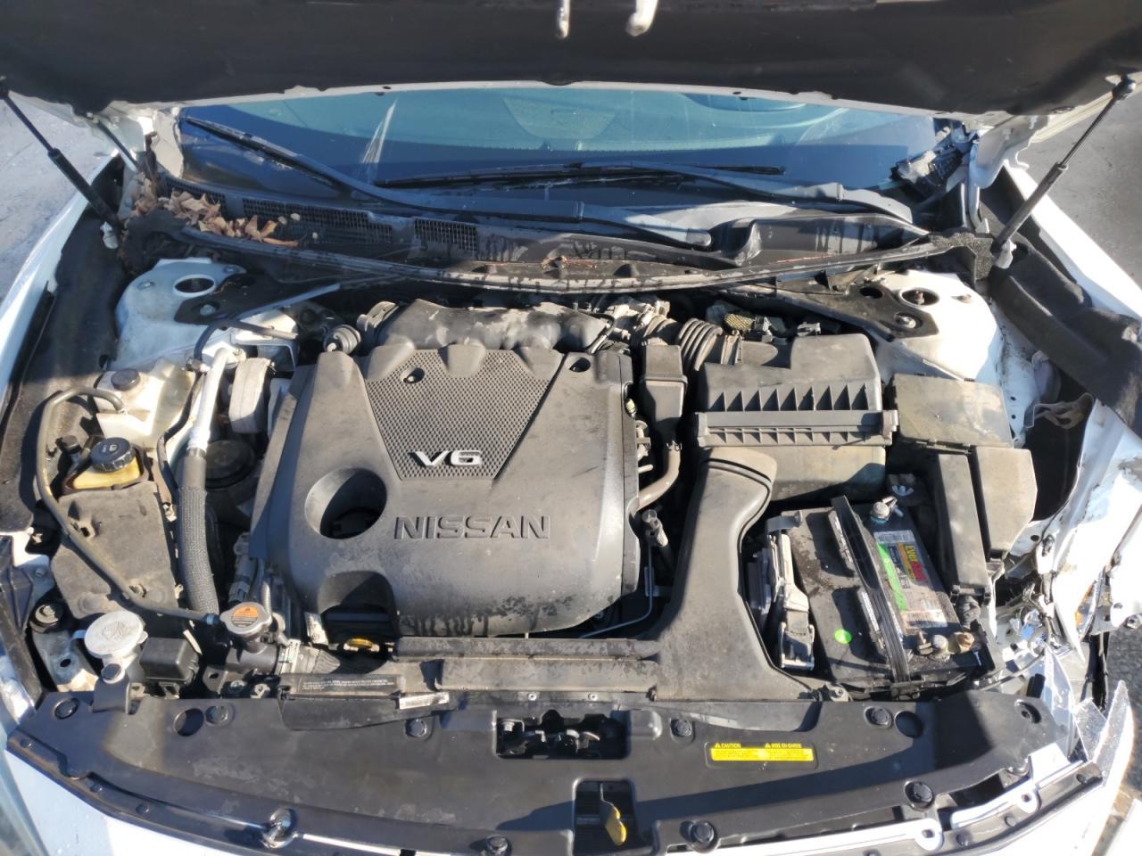 2017 NISSAN Maxima