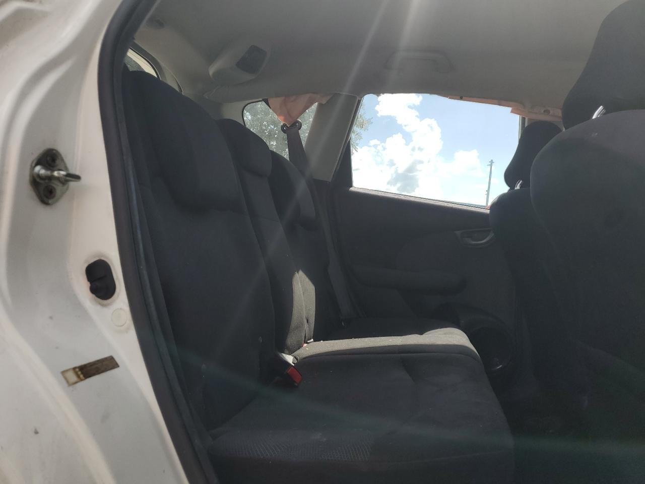 2011 HONDA FIT