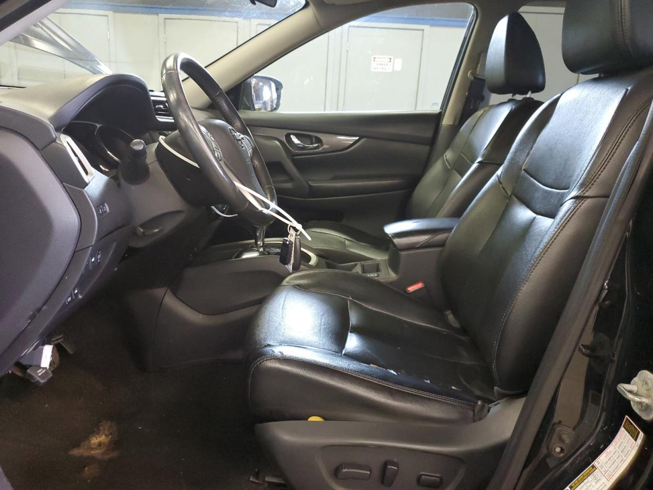 2016 NISSAN ROGUE
