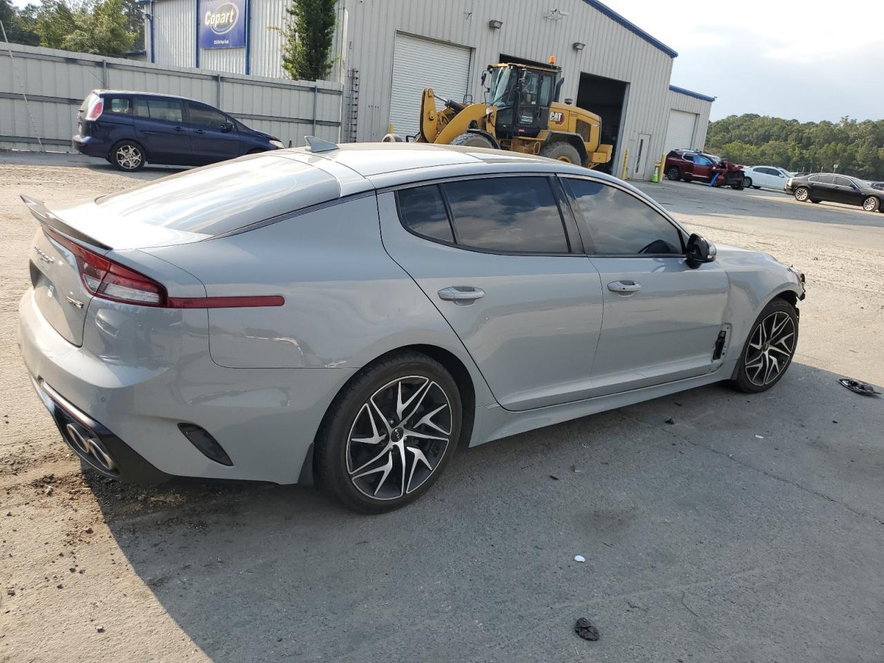 2022 KIA Stinger