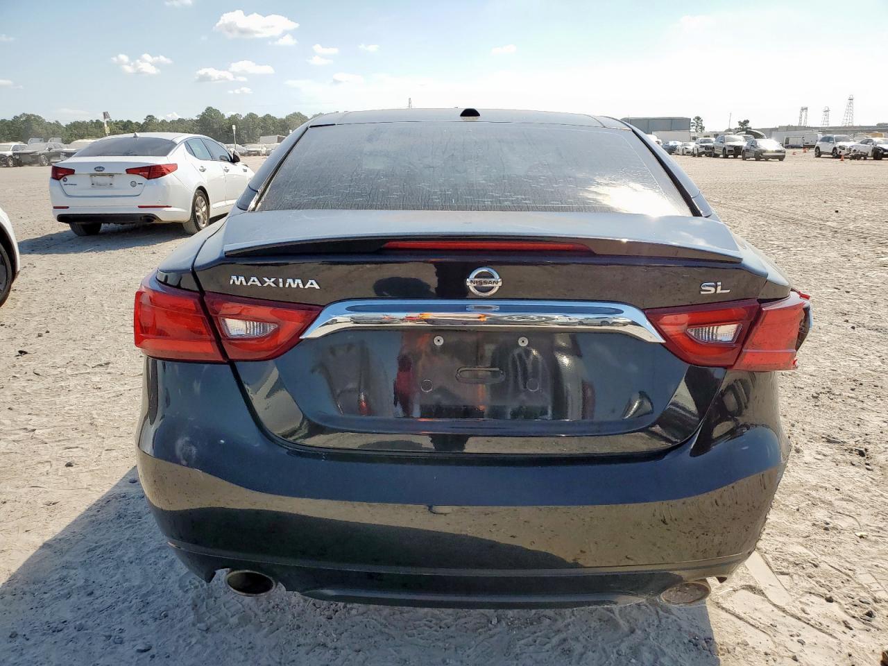 2018 NISSAN Maxima