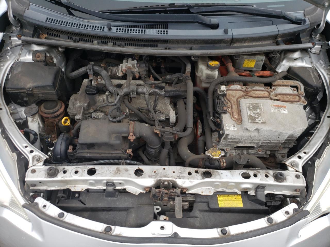 2014 TOYOTA Prius c