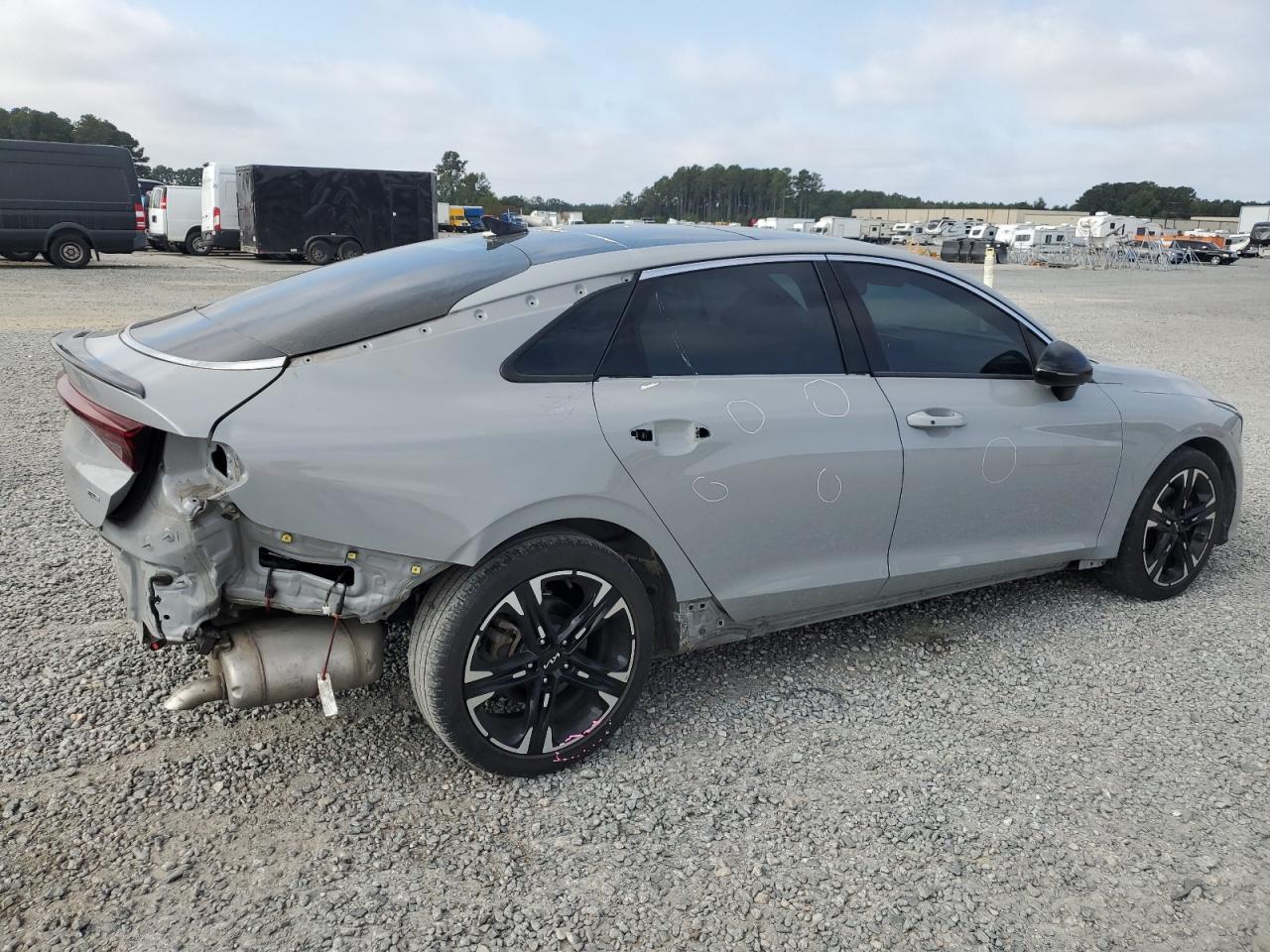 2023 KIA K5
