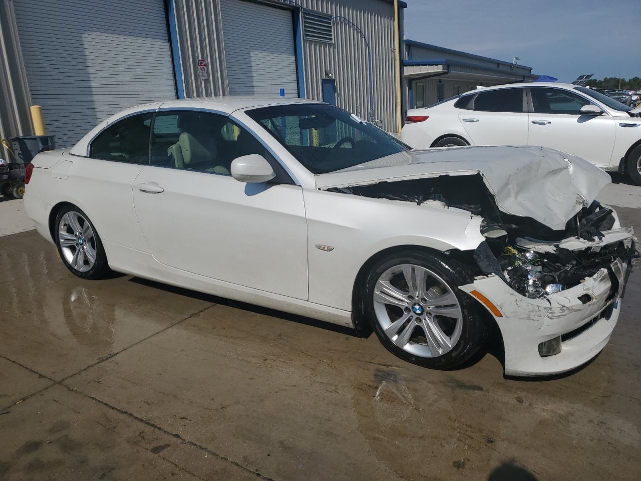 2011 BMW 3 SERIES