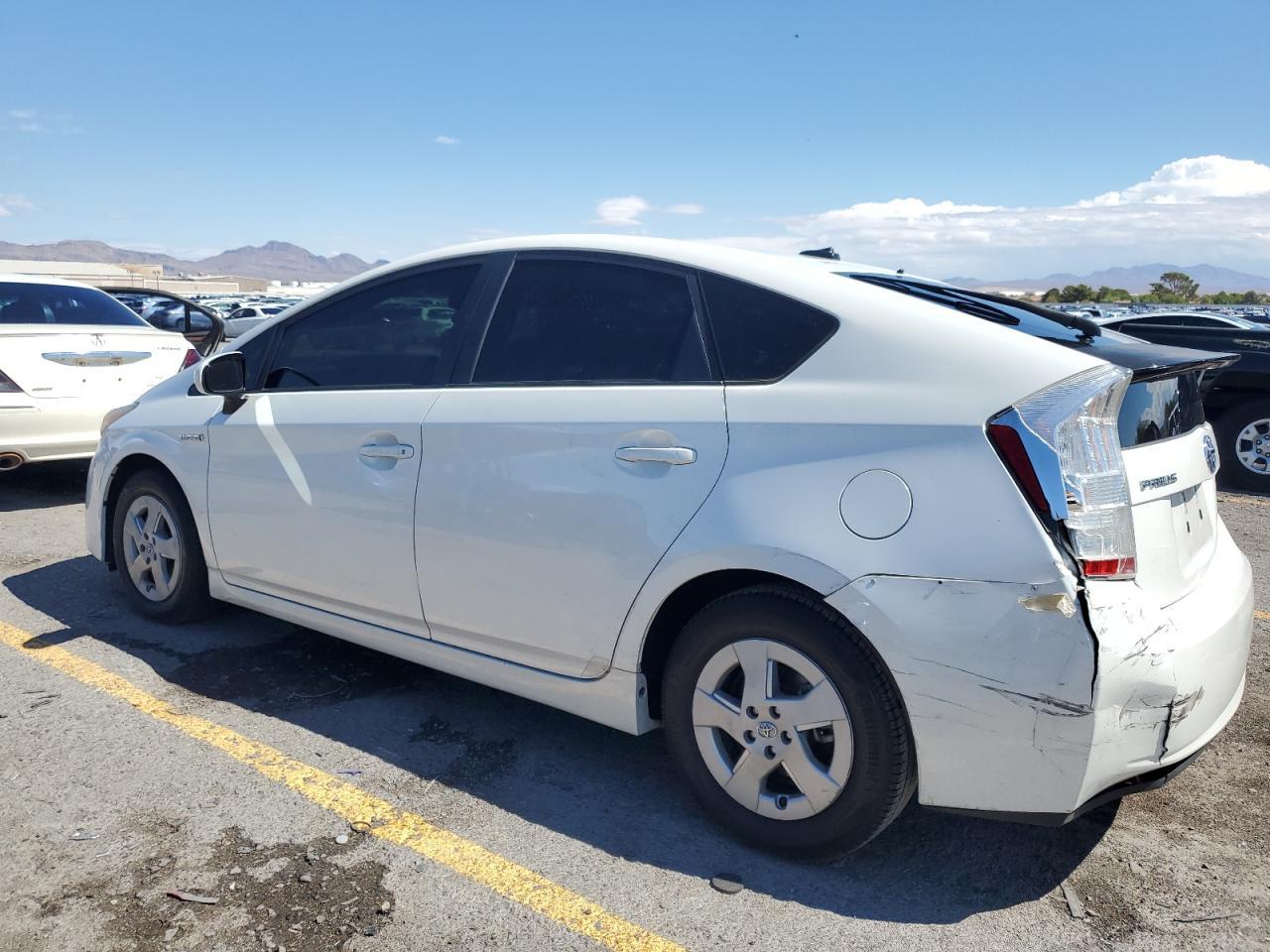 2011 TOYOTA PRIUS