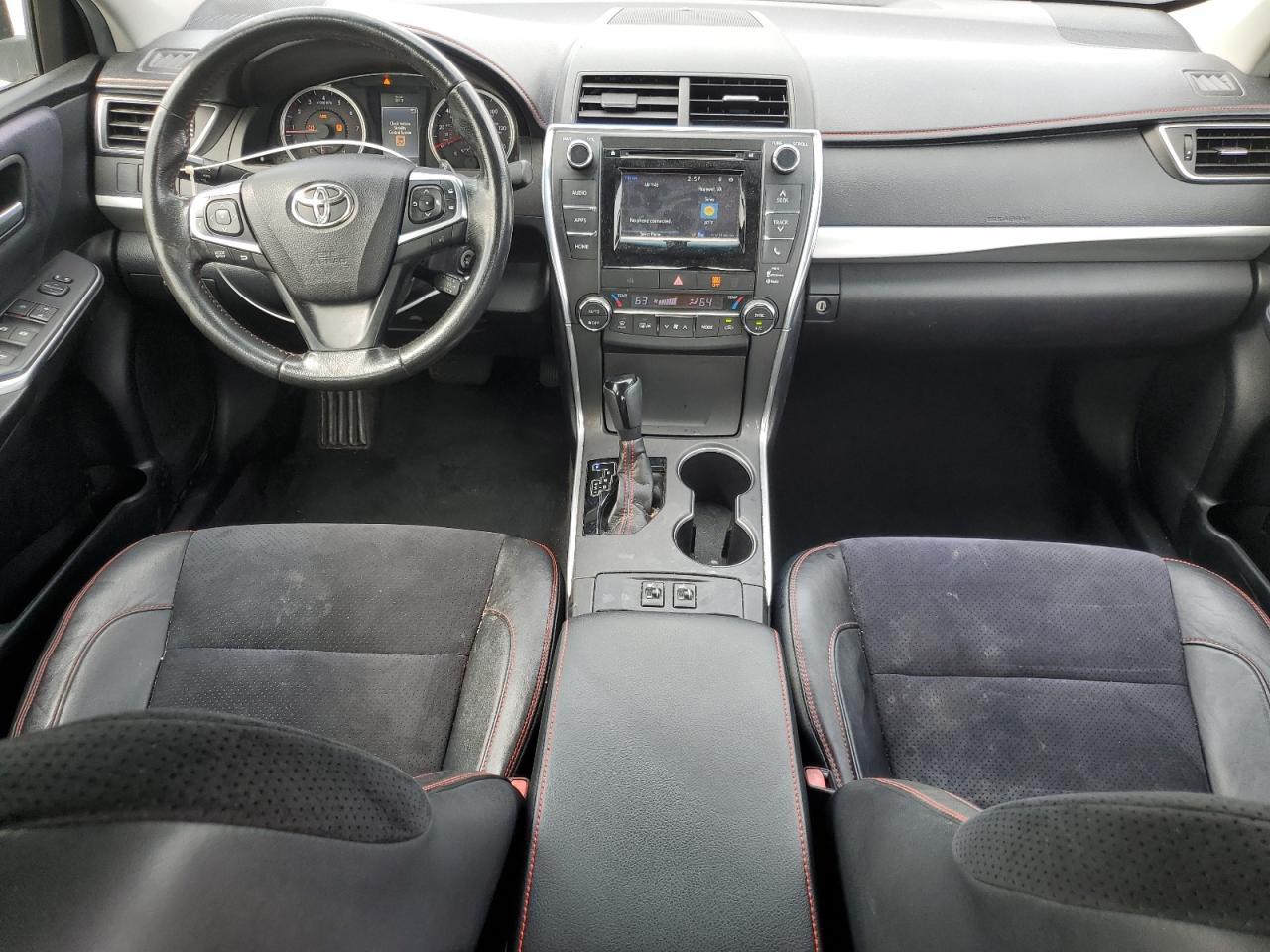 2015 TOYOTA CAMRY