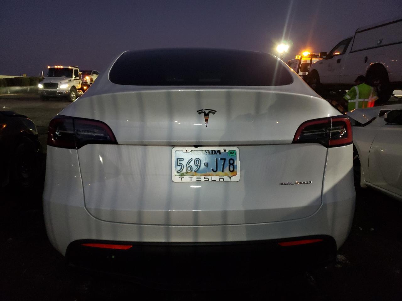 2023 TESLA MODEL Y