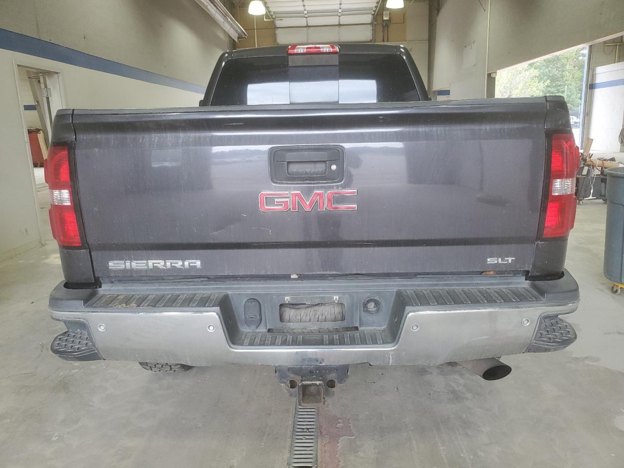 2015 GMC Sierra