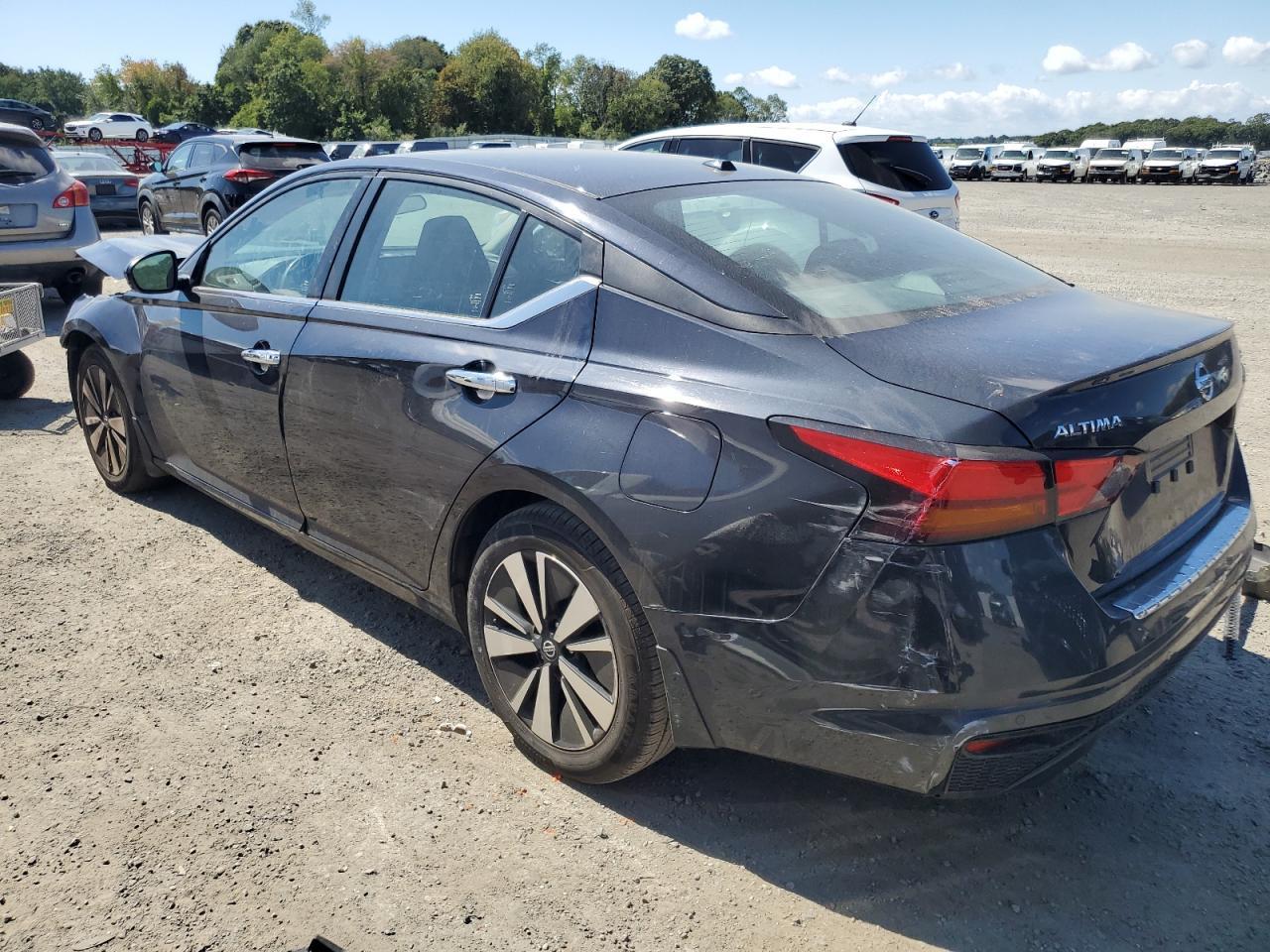 2022 NISSAN ALTIMA