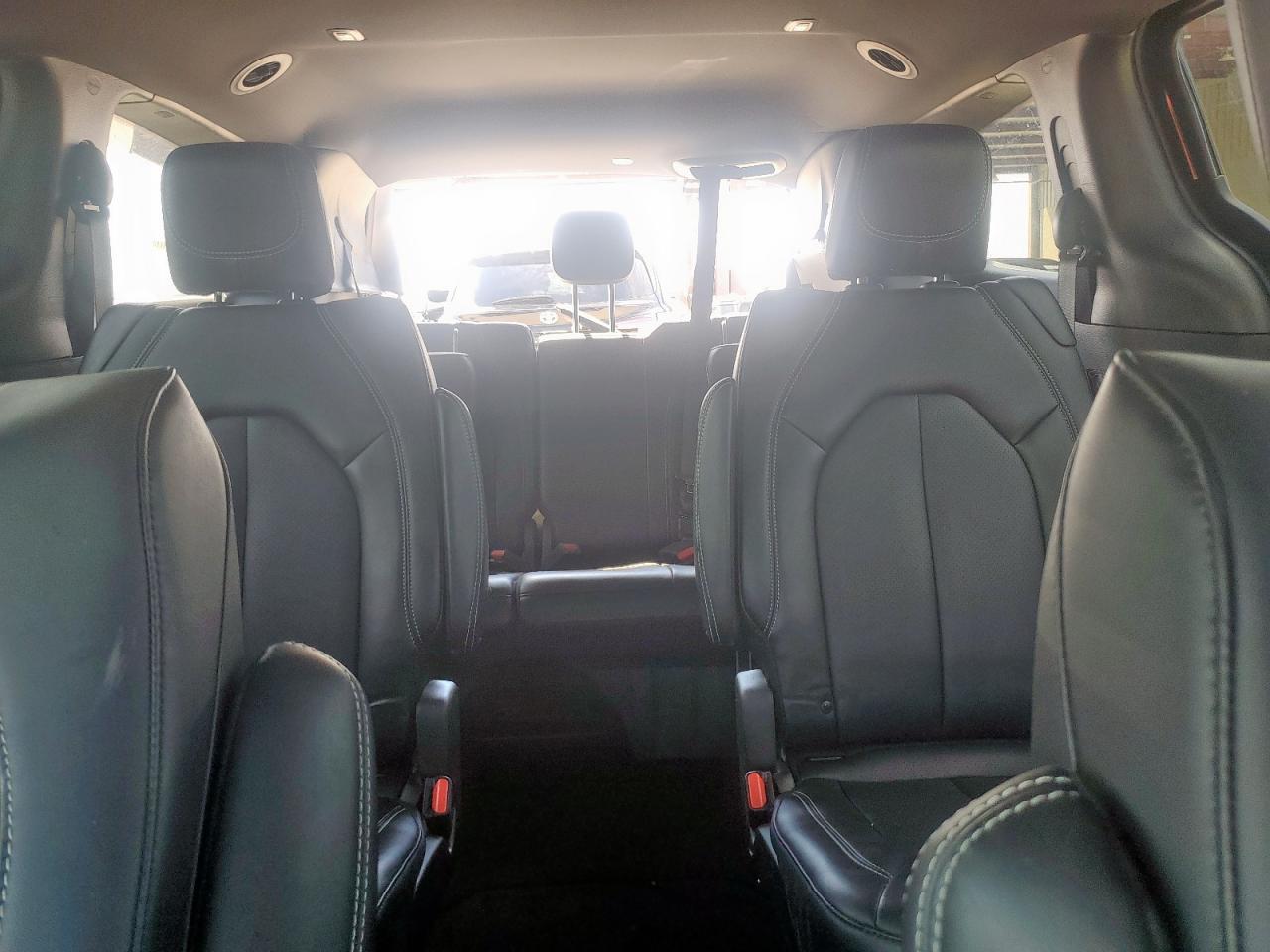 2025 CHRYSLER Pacifica