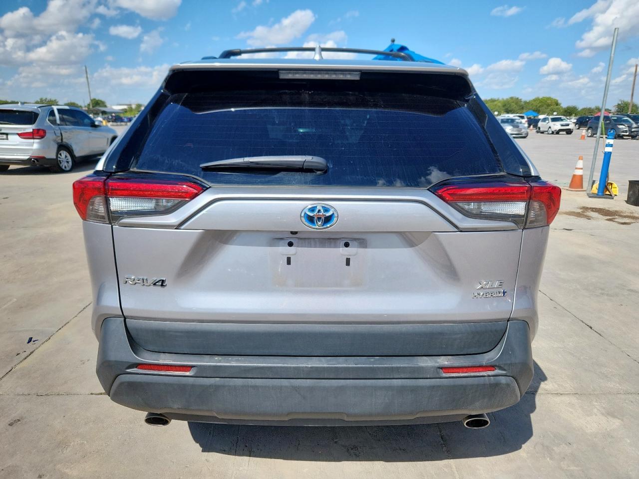 2021 TOYOTA RAV4
