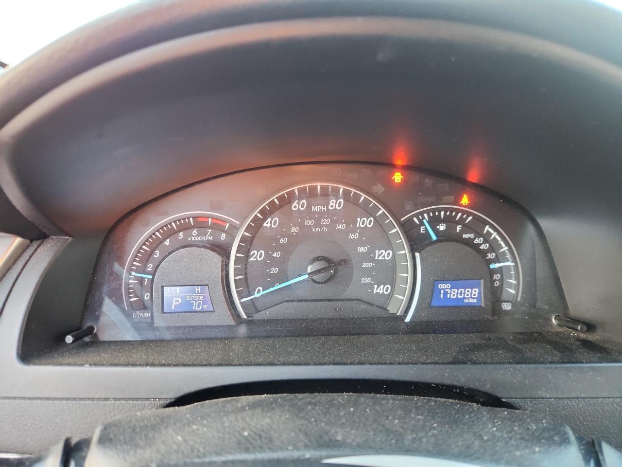 2012 TOYOTA CAMRY
