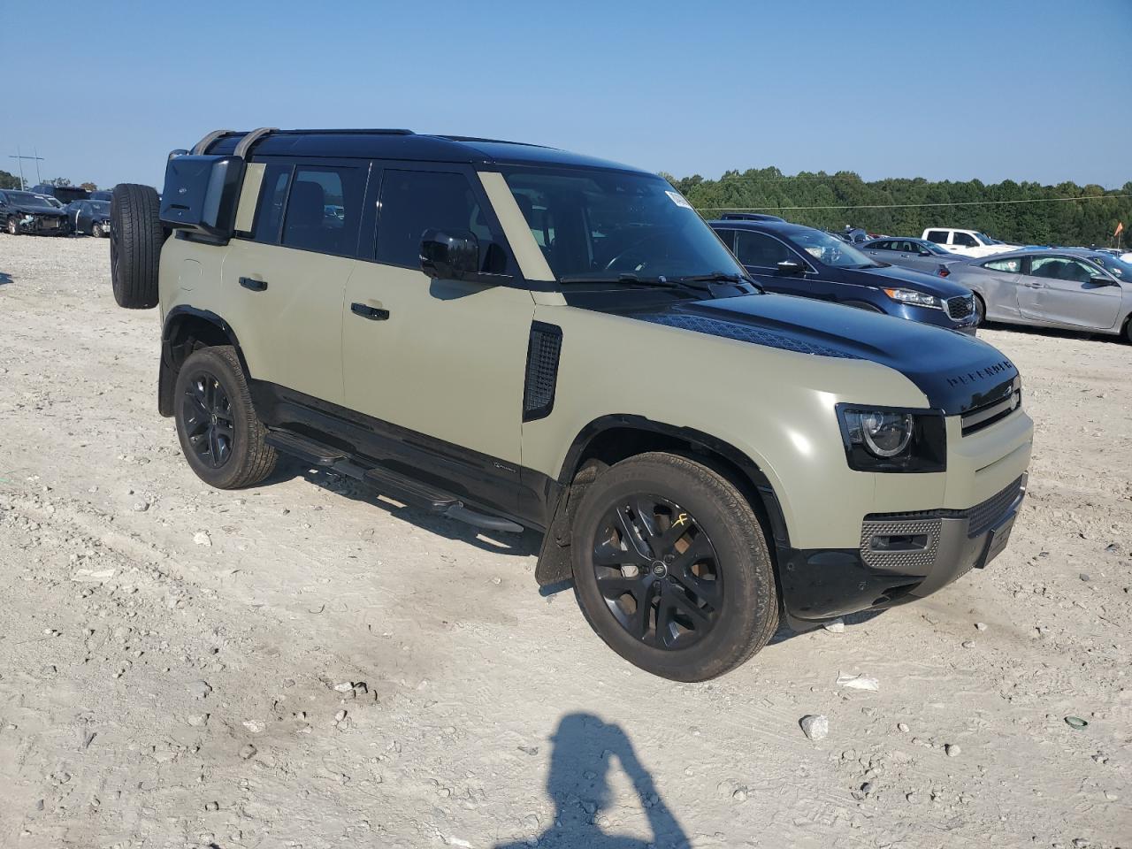 2021 LAND ROVER Defender