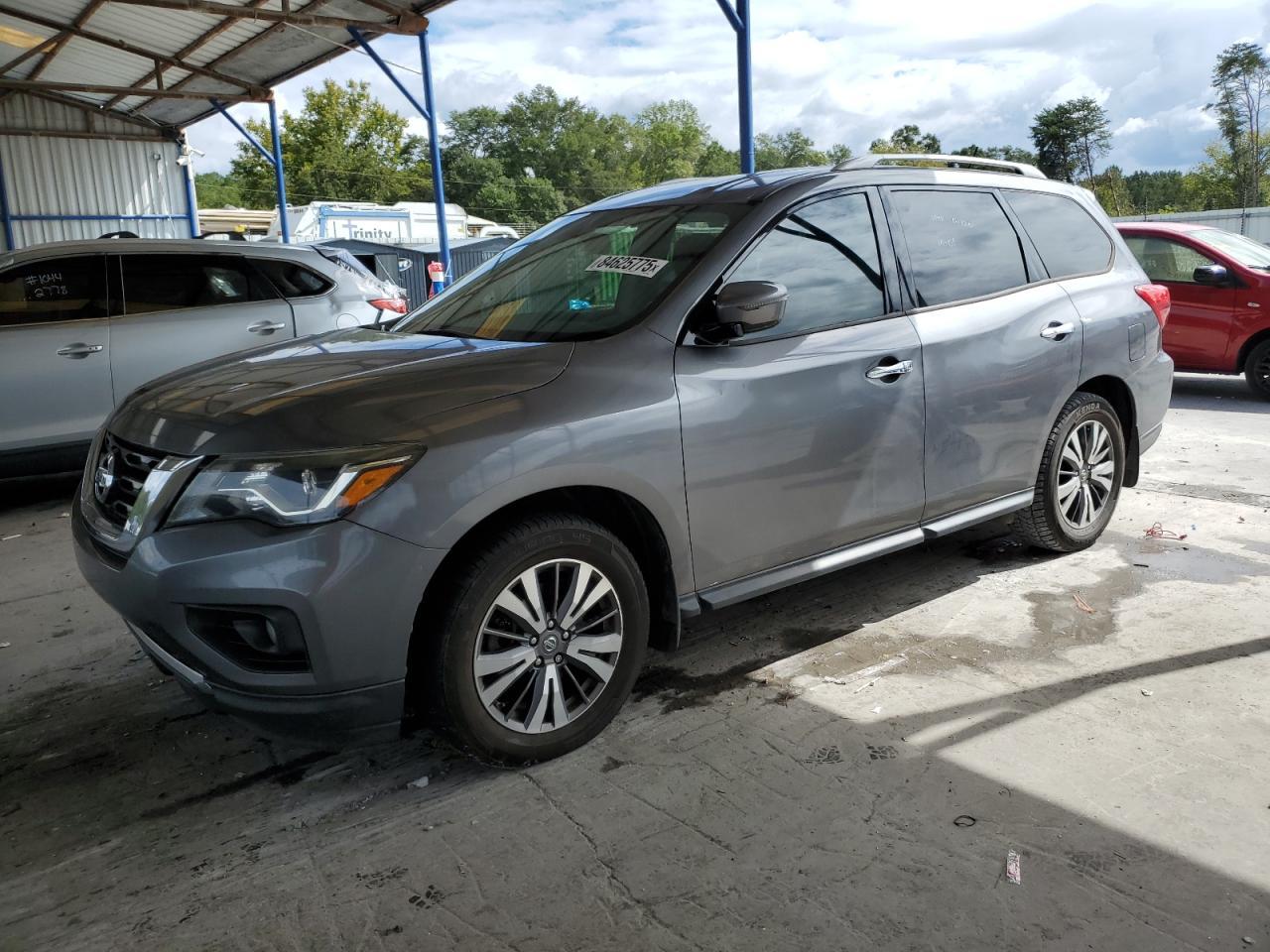 2017 NISSAN PATHFINDER