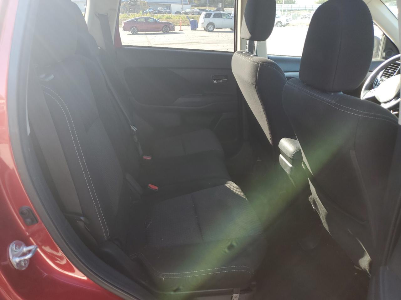 2017 MITSUBISHI outlander