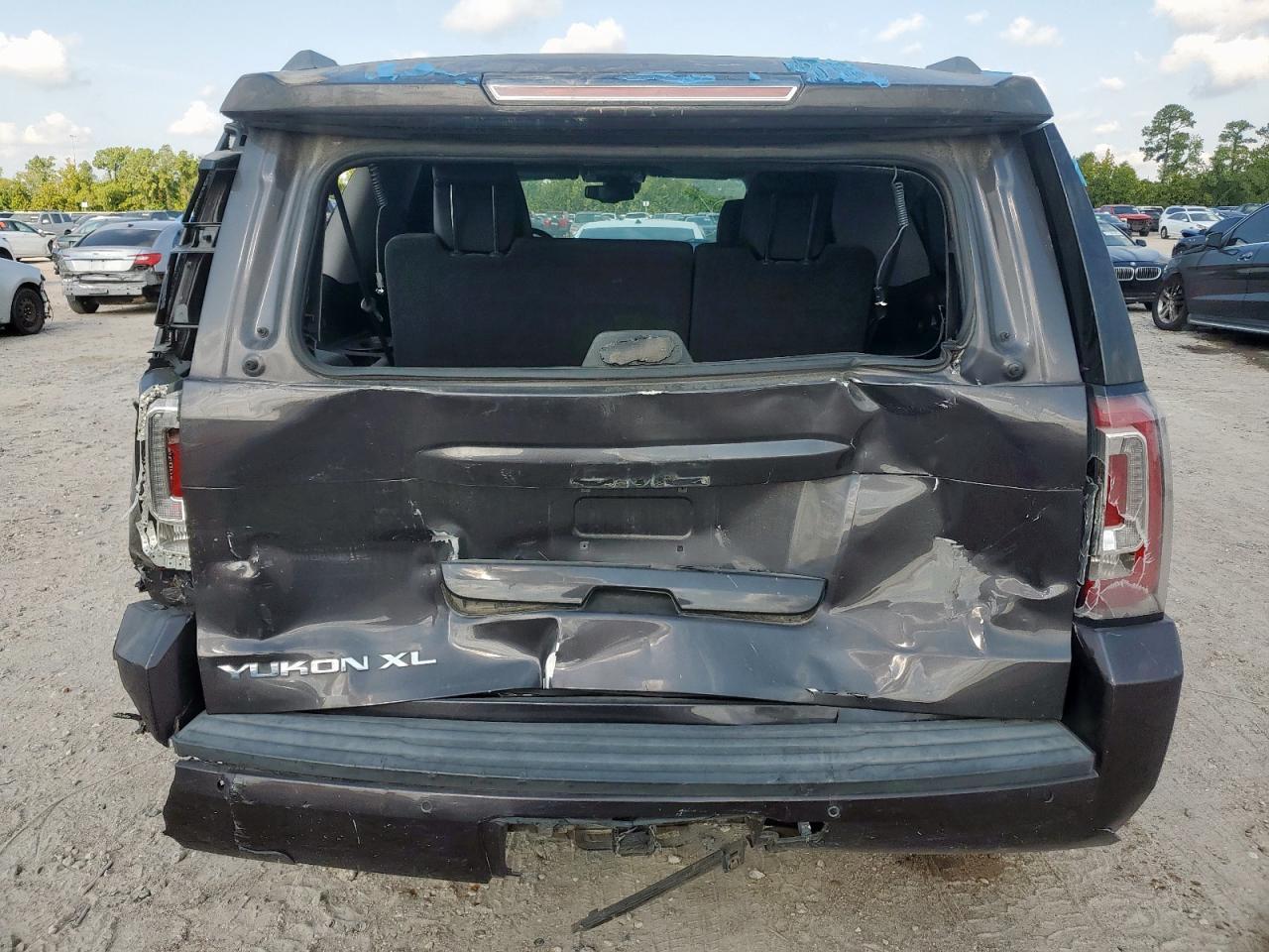 2016 GMC Yukon XL
