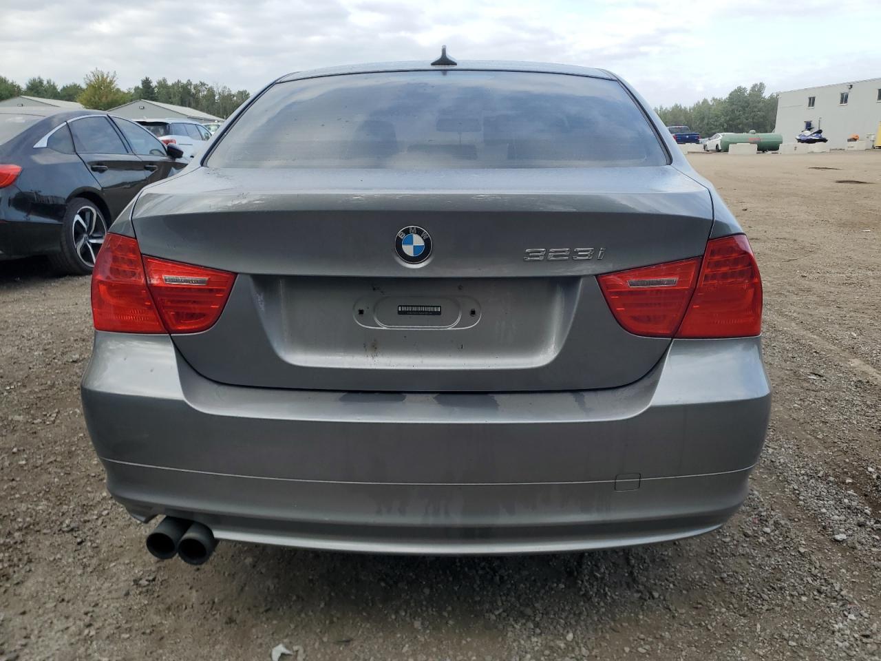 2011 BMW 3 SERIES