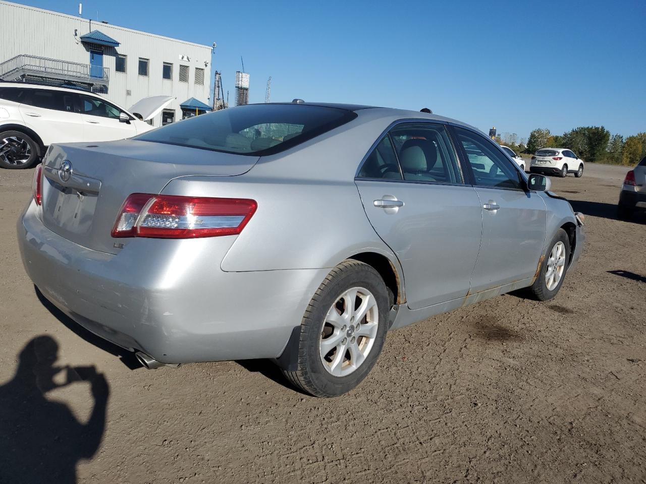 2010 TOYOTA CAMRY