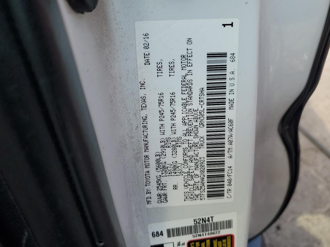 2016 TOYOTA TACOMA