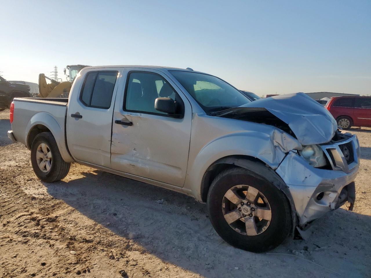 2013 NISSAN Frontier