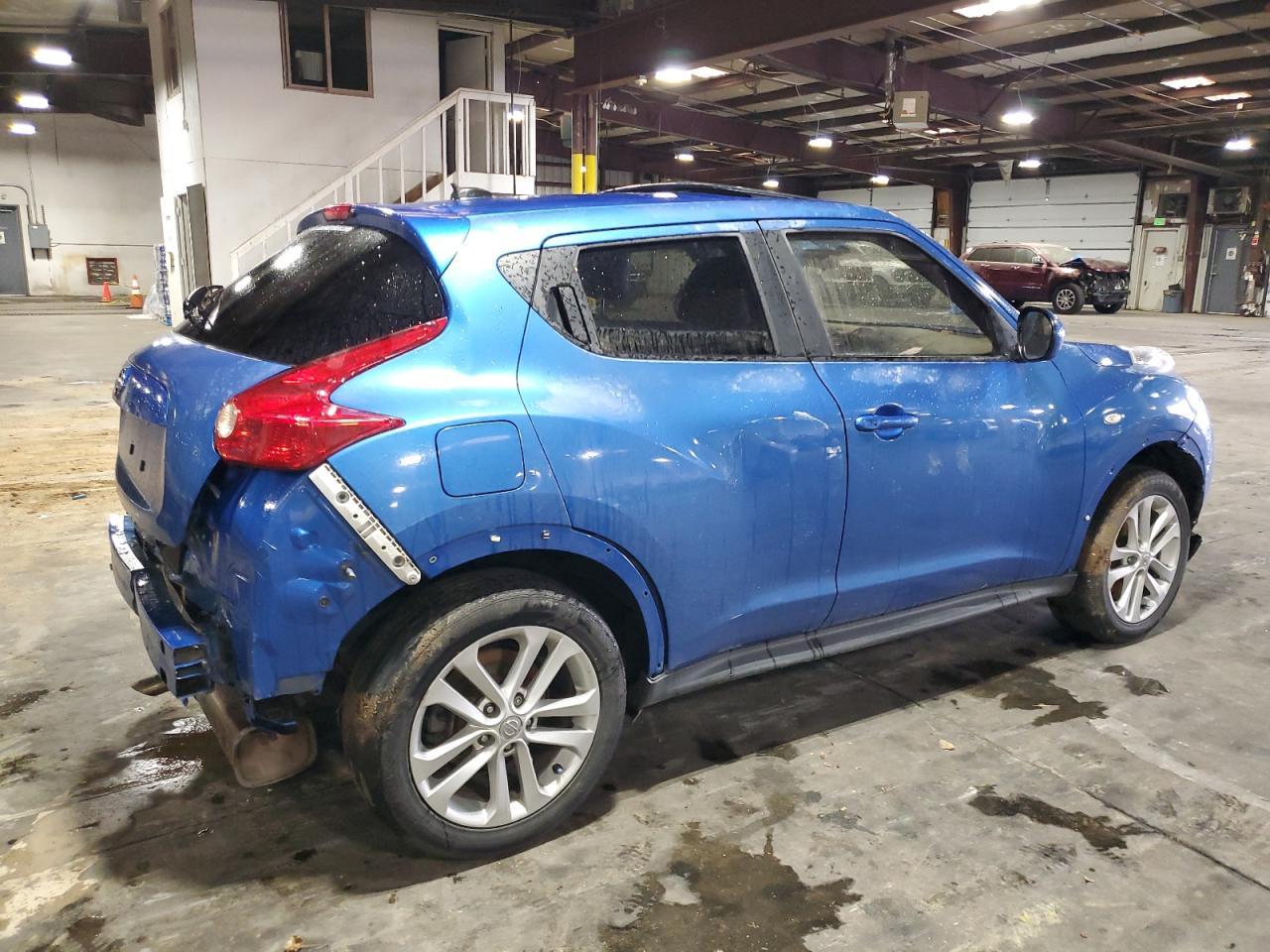 2011 NISSAN Juke
