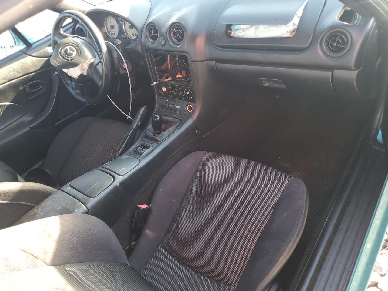 2003 MAZDA MX-5 Miata
