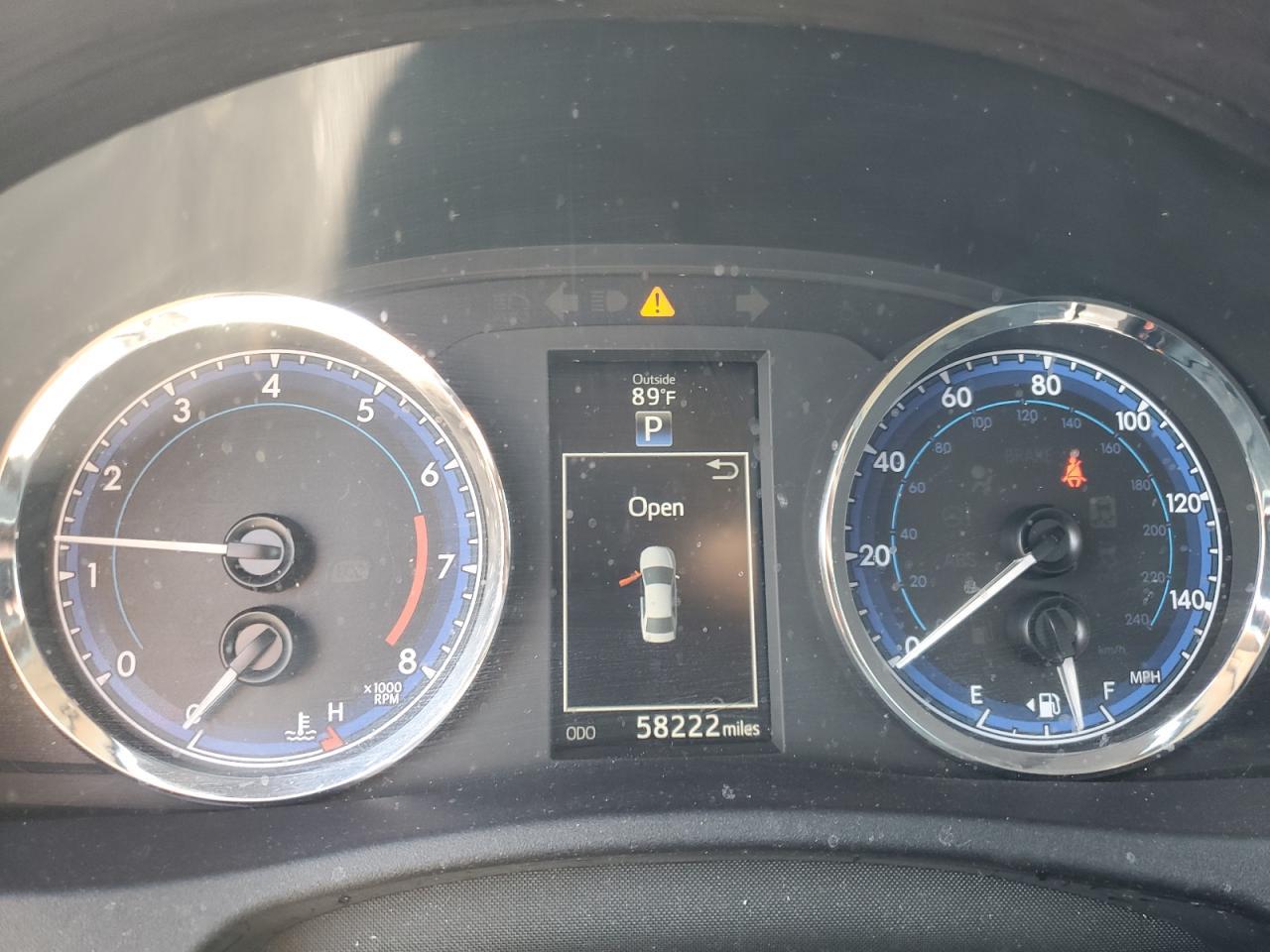 2019 TOYOTA COROLLA