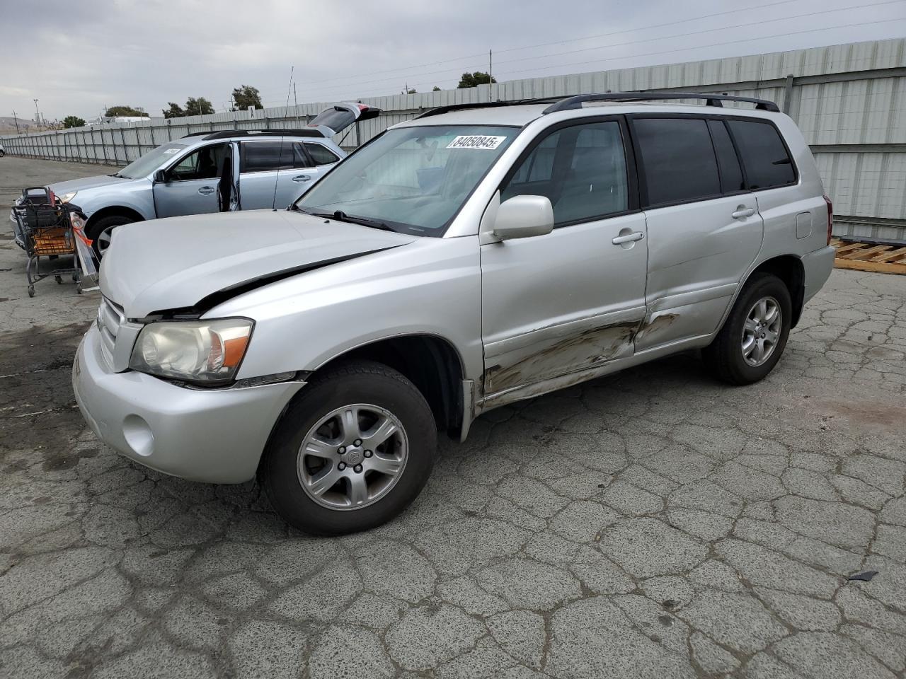 2006 TOYOTA HIGHLANDER