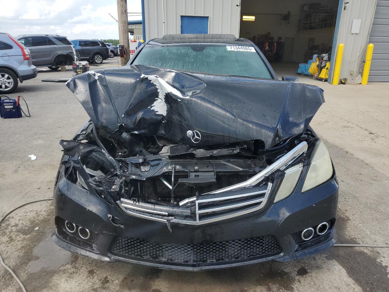 2010 MERCEDES-BENZ E-Class