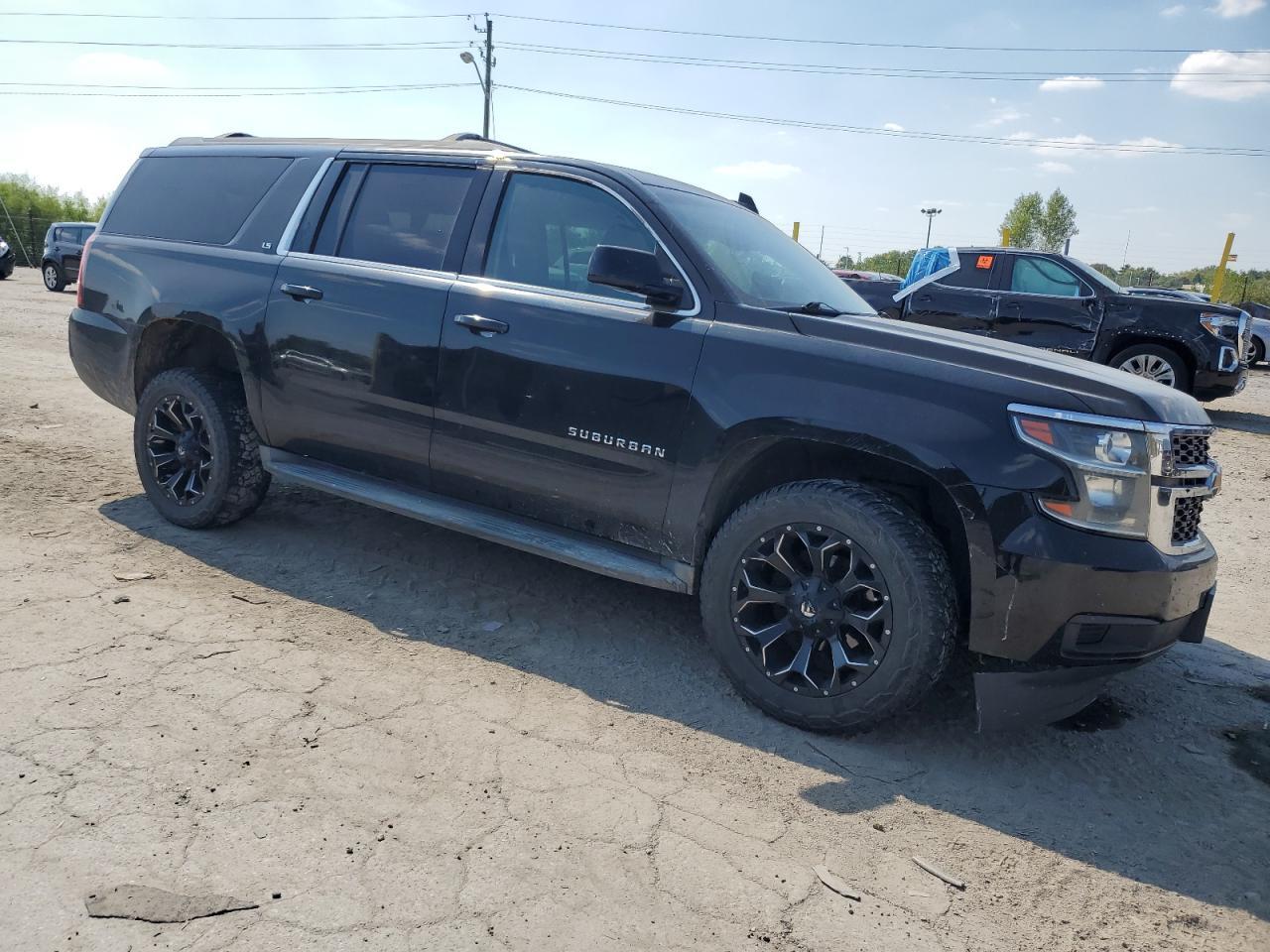 2015 CHEVROLET Suburban