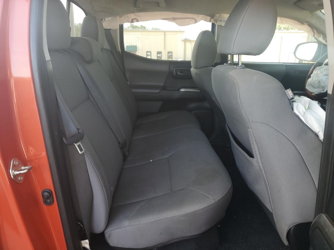 2016 TOYOTA TACOMA