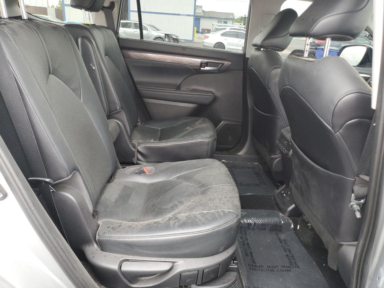 2021 TOYOTA HIGHLANDER