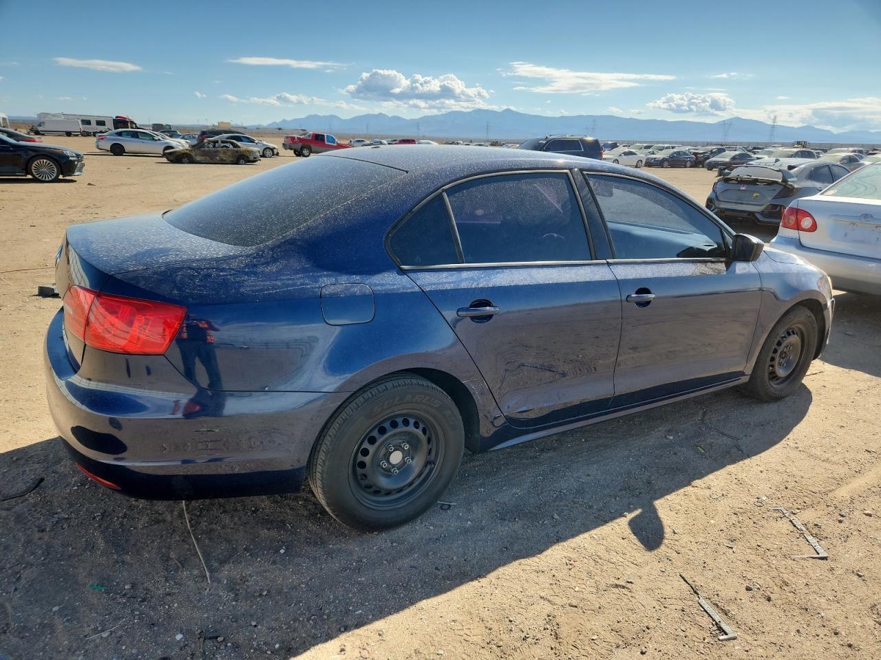 2013 VOLKSWAGEN JETTA