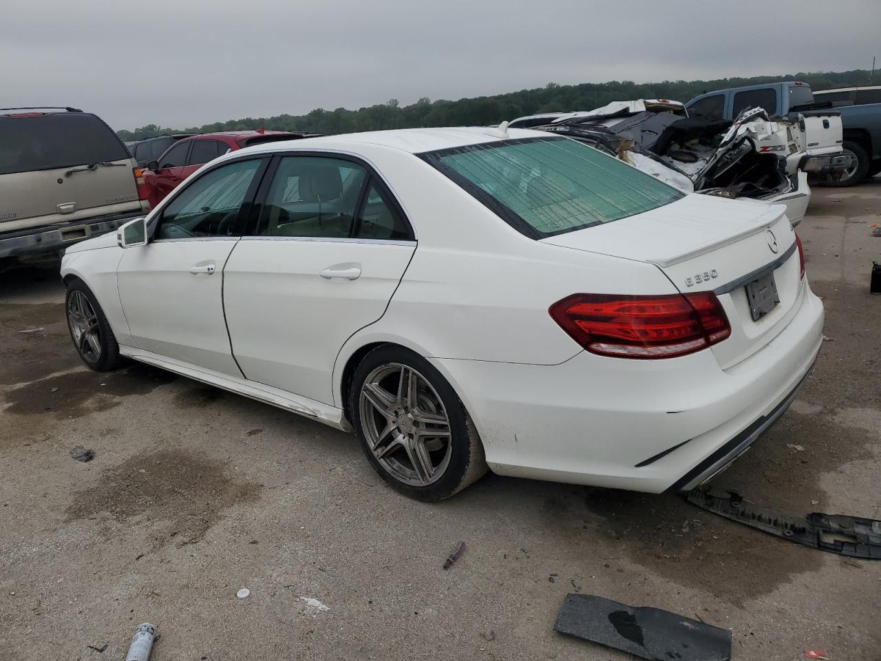 2014 MERCEDES-BENZ E-Class