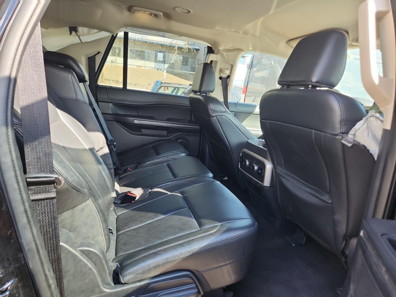 2023 FORD Expedition
