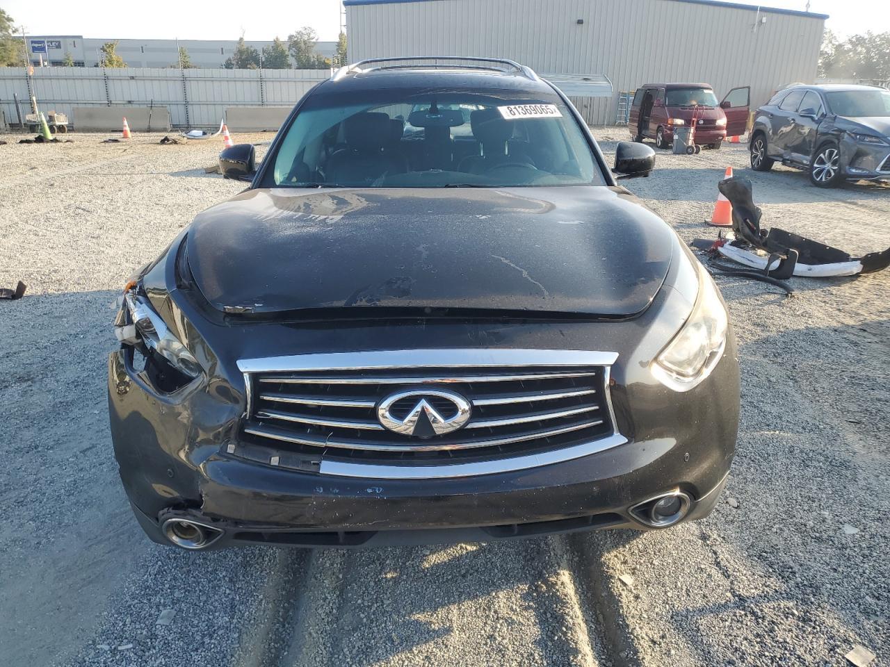 2012 INFINITI FX35