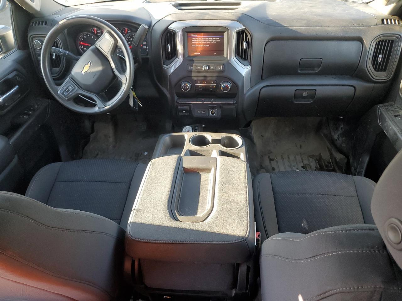2023 CHEVROLET Silverado