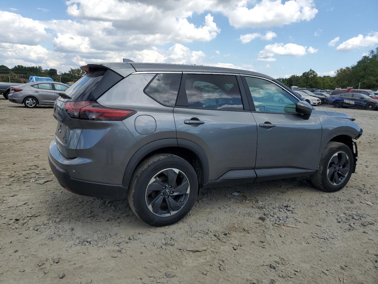 2024 NISSAN ROGUE