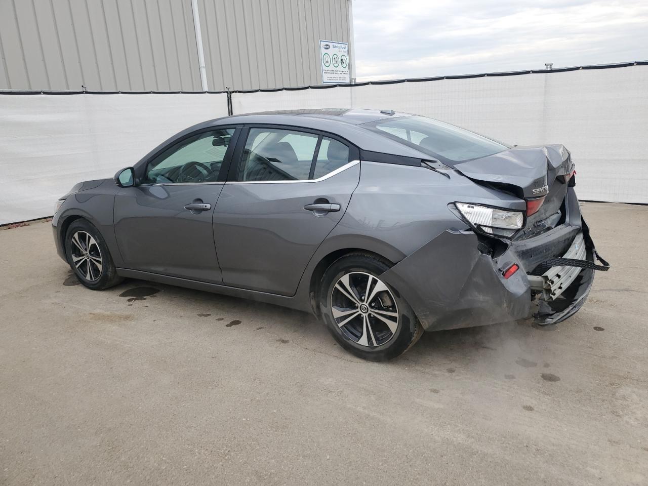 2022 NISSAN SENTRA