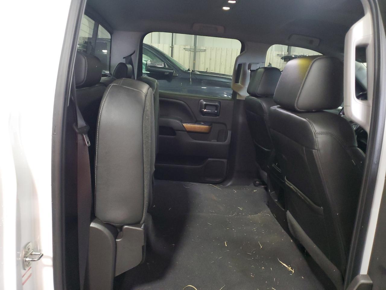 2018 CHEVROLET Silverado