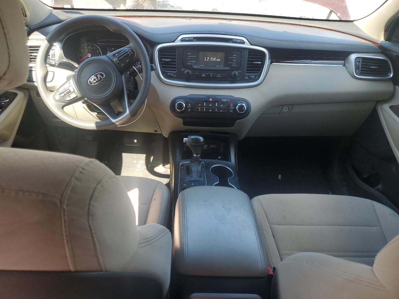 2017 KIA SORENTO